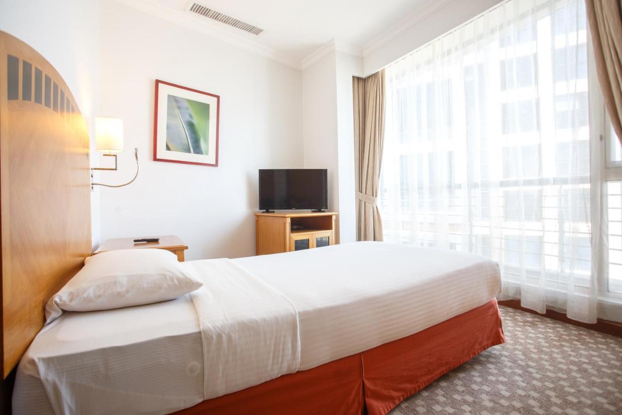 The Linden Suites Pasig City Exterior photo