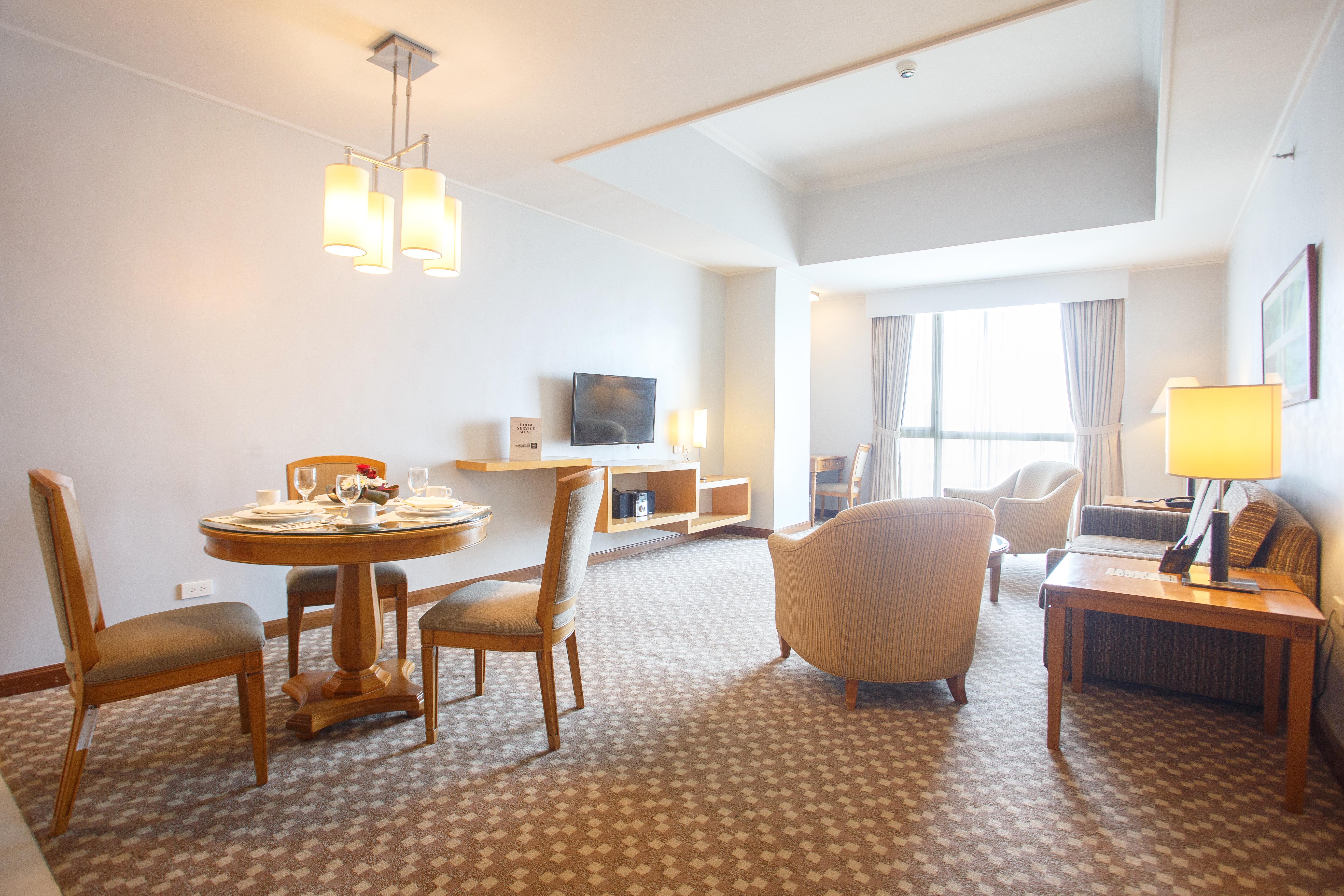 The Linden Suites Pasig City Exterior photo