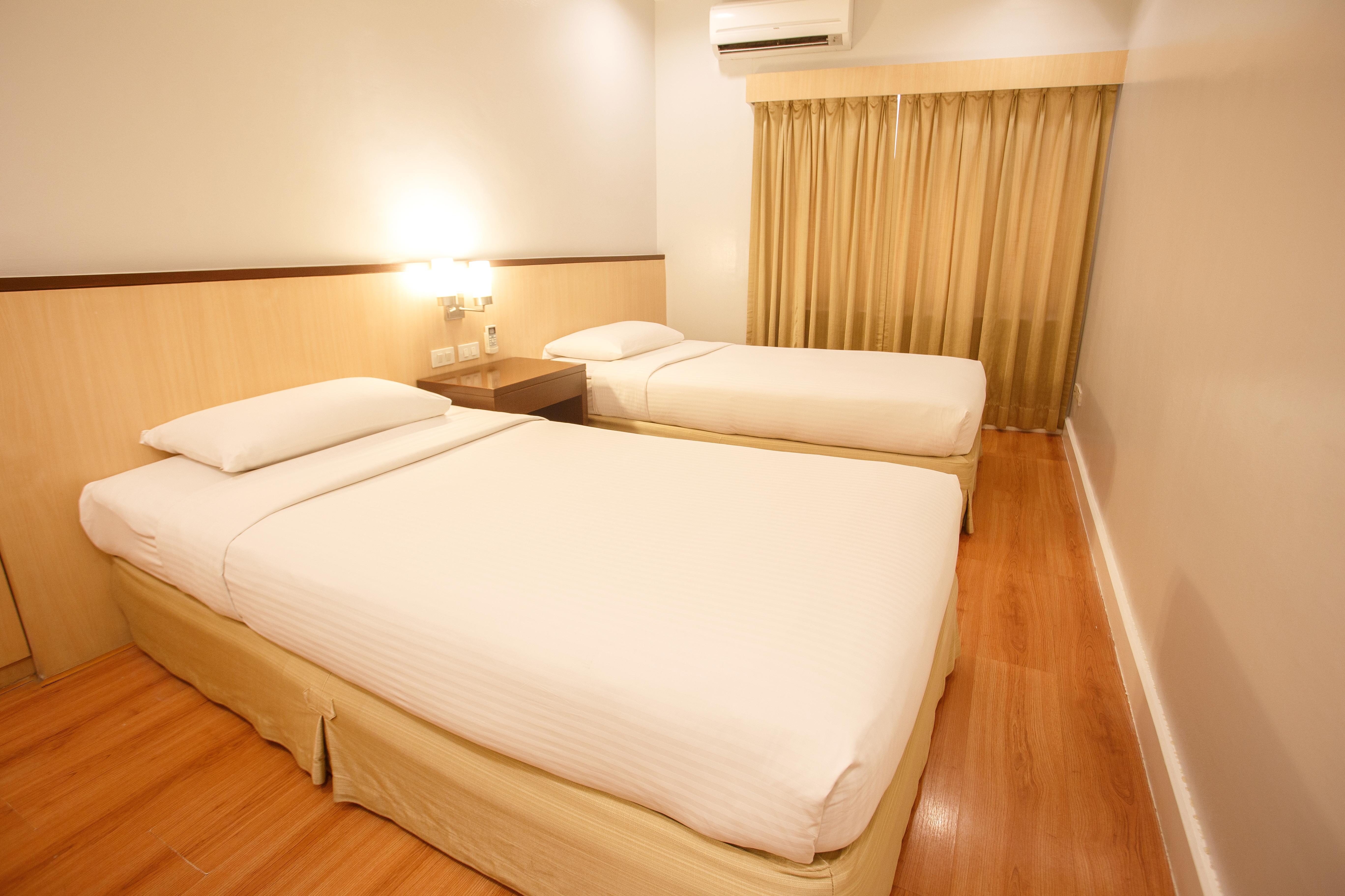 The Linden Suites Pasig City Exterior photo