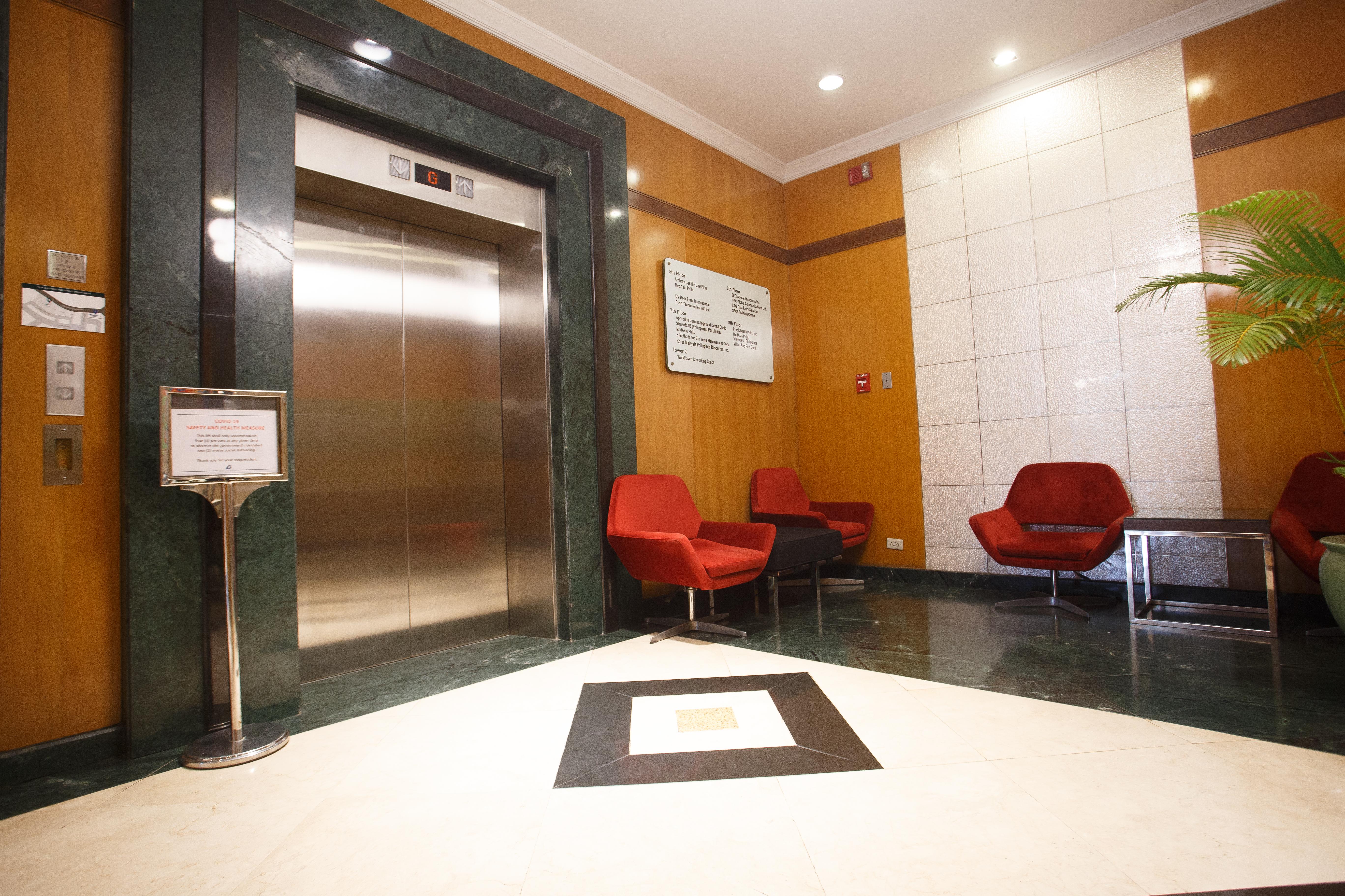 The Linden Suites Pasig City Exterior photo